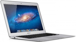Apple MacBook Air MD231RS/A