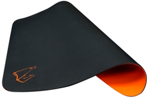 Gigabyte AORUS AMP300 Gigabyte AORUS AMP300